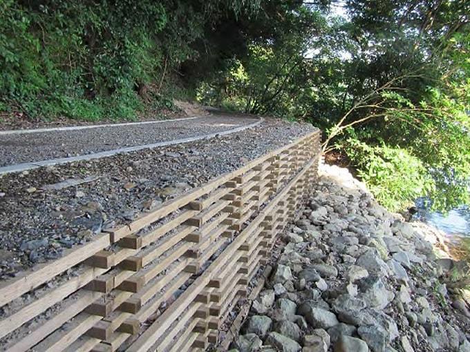 自然公園等総合整備事業九州自然歩道　御池Ｎｏ１