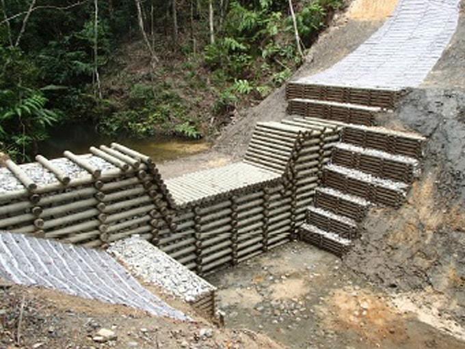 平良（１）２治山工事